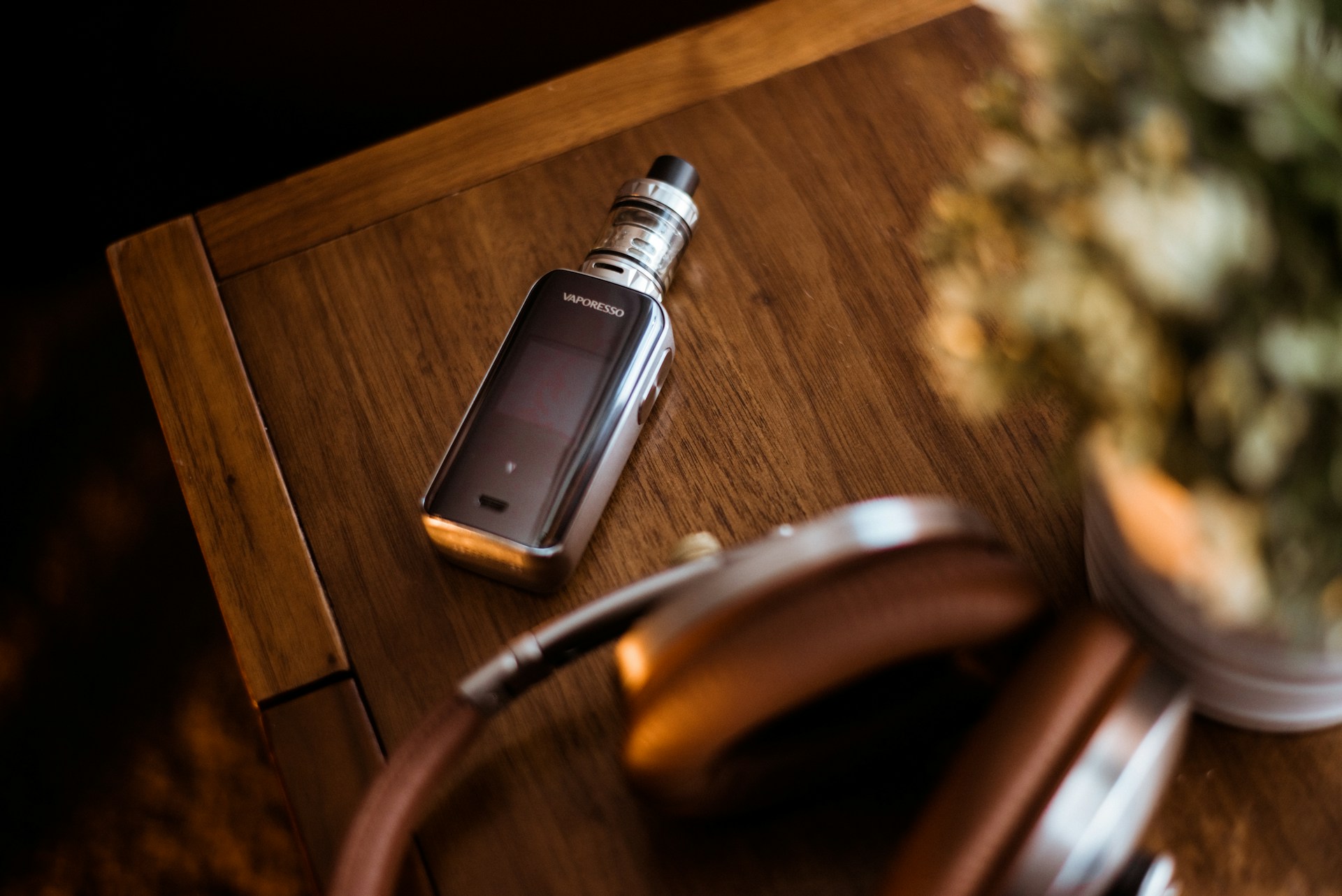 Rechargeable Battery Vape Mod: The Future of Efficient Vaping Zone Vapor Blog Rechargeable Battery Vape Mod: The Future of Efficient Vaping Zone Vapor Blog